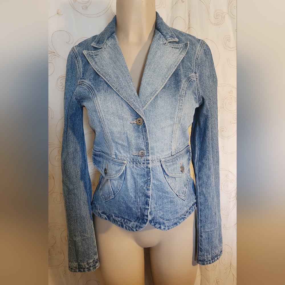 Mossissue jean jacket size S